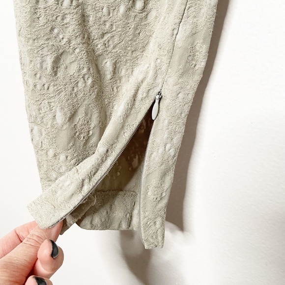 ZARA | Light Tan Textured Cigarette Pant - Picture 6 of 10